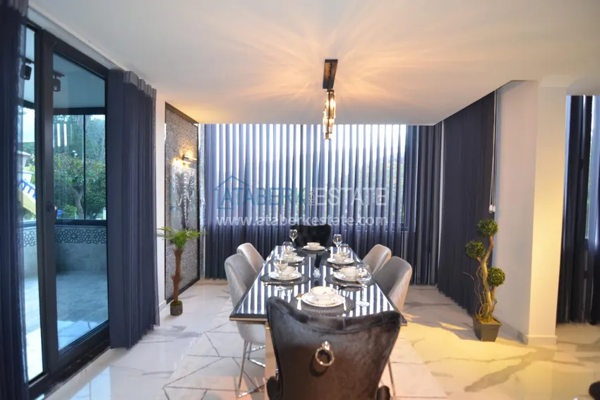 Kupuj  Apartament w centrum Alanyi z luksusowym wnętrzem, 70 metrów od plaży Kleopatry 9 