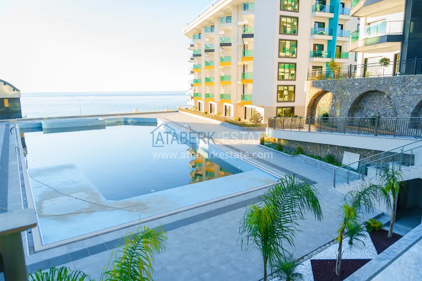 Apartament w Kargicaku z widokiem na morze w kompleksie na pierwszej linii brzegowej 8 