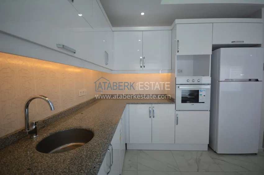Kupuj Umeblowany penthouse w Mahmutlarze z widokiem na morze w młodym kompleksie 8 