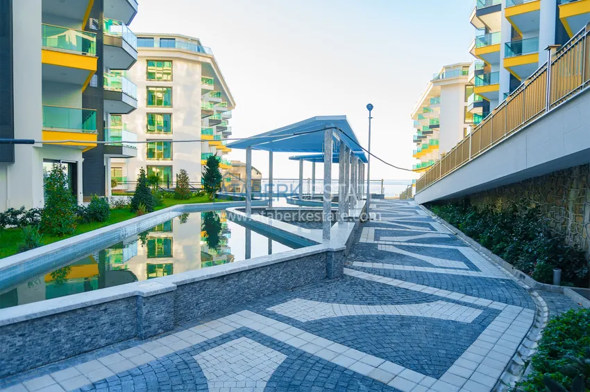Apartament w Kargicaku z widokiem na morze w kompleksie na pierwszej linii brzegowej 11 