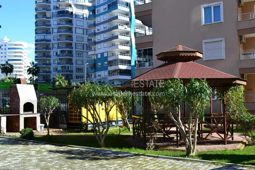 Apartament w Mahmutlarze z autorskim remontem, przeszklonymi balkonami i widokiem na morze 14 