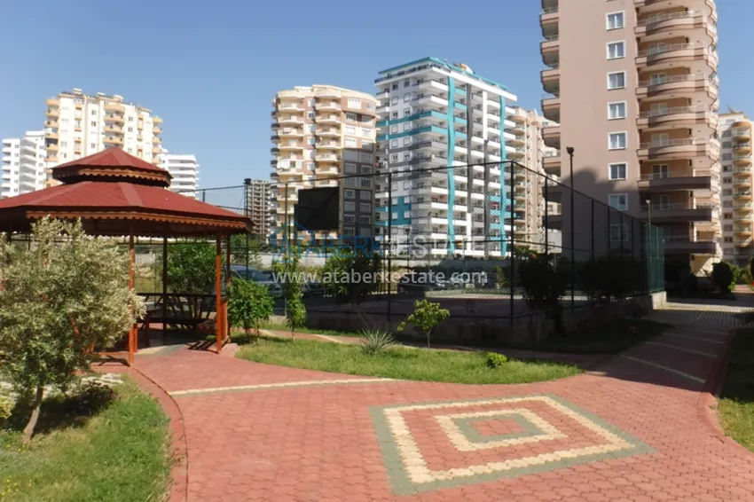 Apartament w Mahmutlarze z autorskim remontem, przeszklonymi balkonami i widokiem na morze 18 