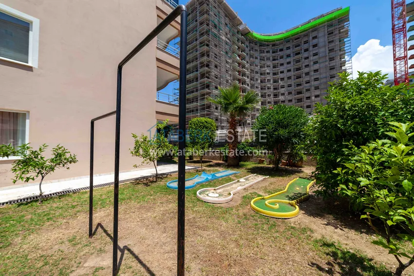 Apartament w Mahmutlarze z autorskim remontem, przeszklonymi balkonami i widokiem na morze 21 