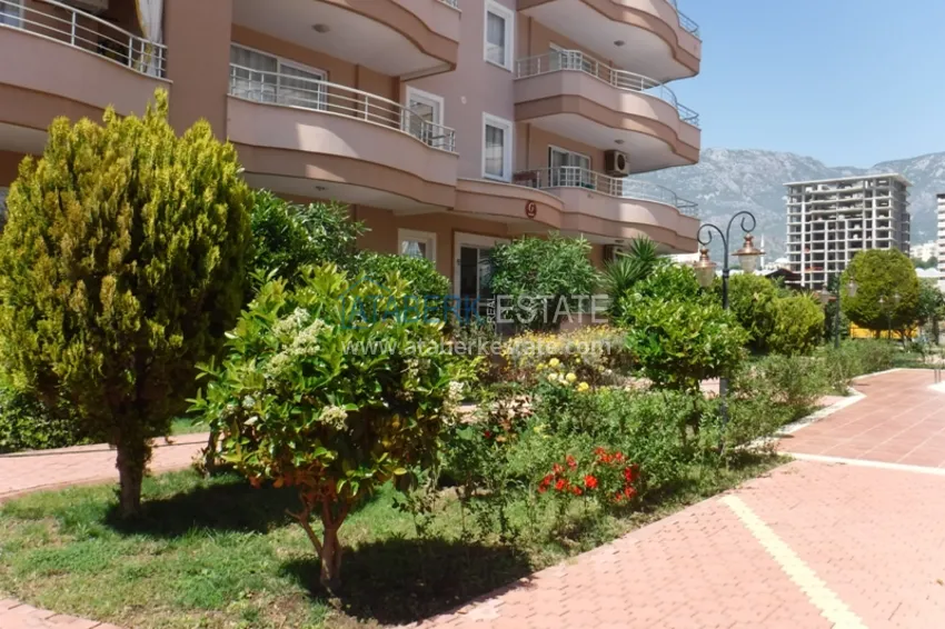 Apartament w Mahmutlarze z autorskim remontem, przeszklonymi balkonami i widokiem na morze 22 