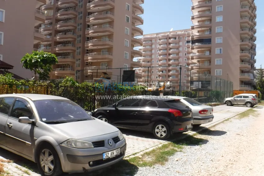 Apartament w Mahmutlarze z autorskim remontem, przeszklonymi balkonami i widokiem na morze 26 