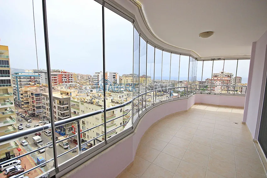 Kupuj  Apartament w Mahmutlarze z autorskim remontem, przeszklonymi balkonami i widokiem na morze 20 