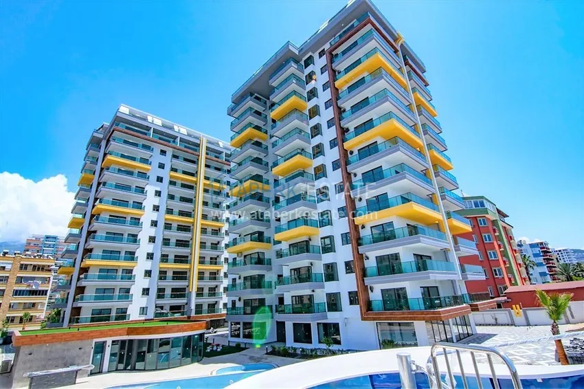 Apartament w Mahmutlar z meblami i widokiem na morze, przy plaży 5 