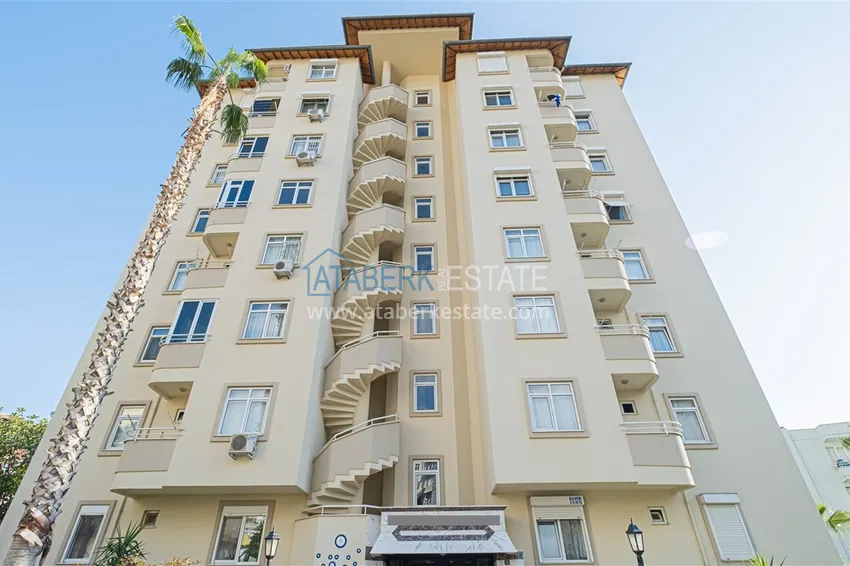 Czteropokojowe mieszkanie w centrum Alanyi w nowoczesnej rezydencji 11 