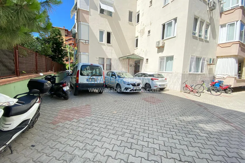 Trzypokojowe mieszkanie w centrum Alanyi w małym kompleksie mieszkalnym 3 