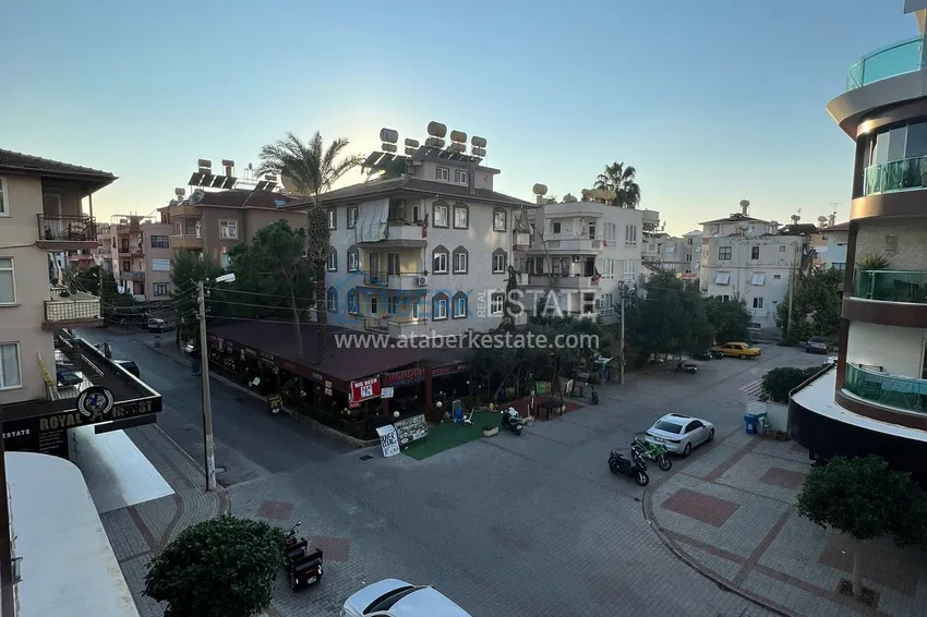 Kupuj  Umeblowany apartament 2+1 z widokiem na góry i morze, centrum Alanya Plaża Kleopatra 14 