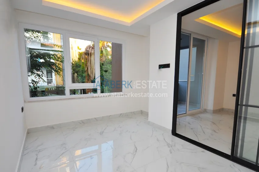Kupuj  Apartament 1+1 w centrum Alanyi z pięknym wykończeniem - plaża Keykubat  7 