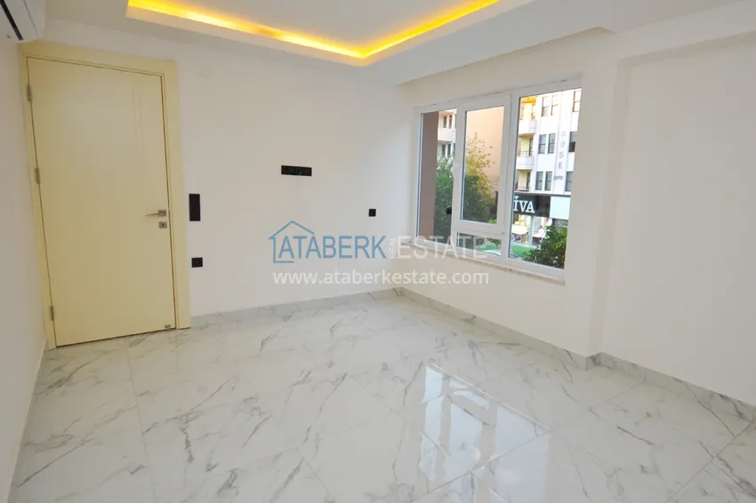 Kupuj  Apartament 1+1 w centrum Alanyi z pięknym wykończeniem - plaża Keykubat  10 