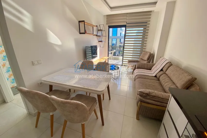 Mieszkanie z jedną sypialnią do wynajęcia w kompleksie typu hotelowego — Alanya, Mahmutlar 1 
