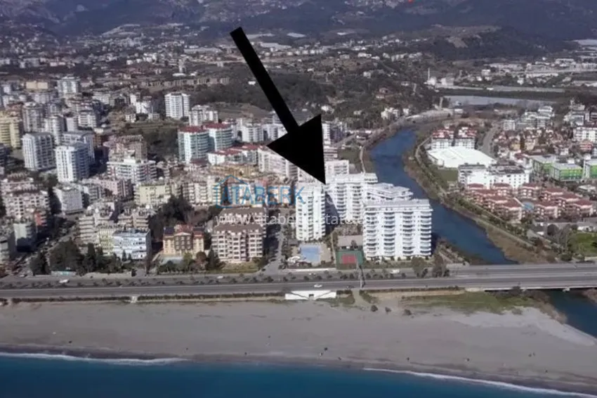 Stylowy panoramiczny penthouse 3+1 z nowoczesnym wnętrzem w Alanya, dzielnica Tosmur 4 