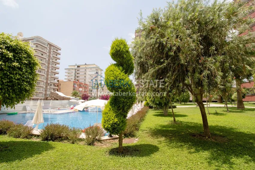 Apartament 3+1 z meblami, widokiem na góry i morze — Alanya, dzielnica Mahmutlar 9 