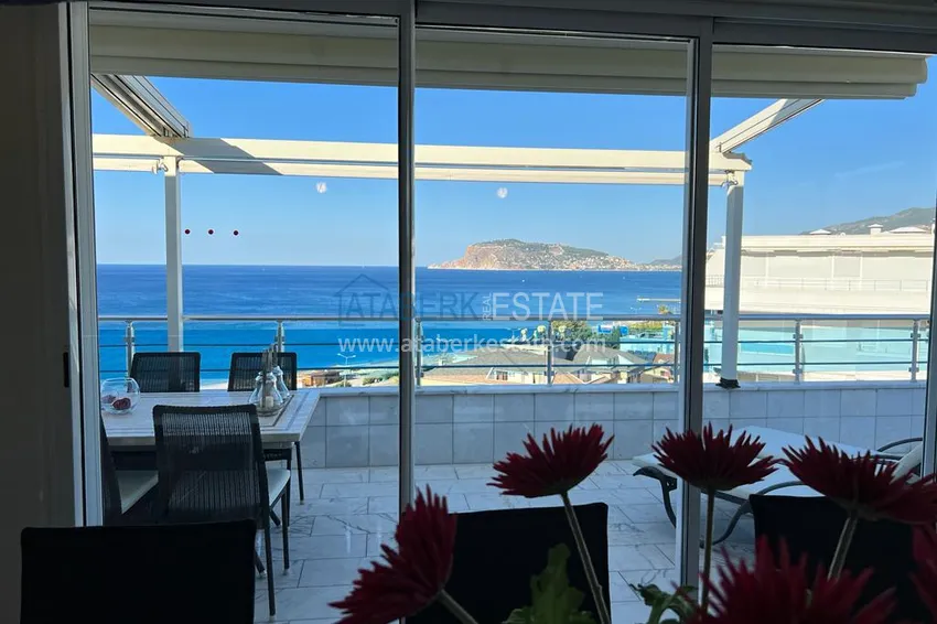 Kupuj  Stylowy panoramiczny penthouse 3+1 z nowoczesnym wnętrzem w Alanya, dzielnica Tosmur 9 