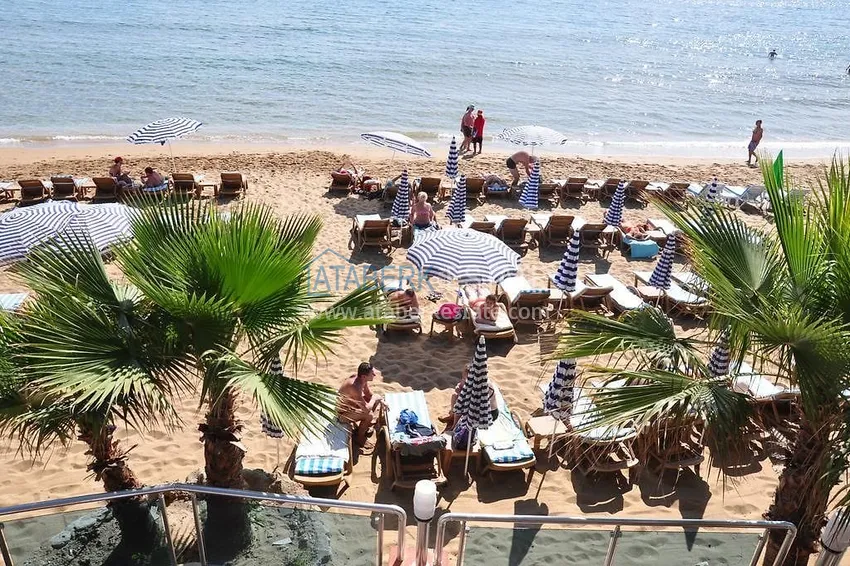 Umeblowany apartament z jedną sypialnią z bonusem od właściciela w kompleksie z prywatną plażą, dzielnica Avsallar — Alanya 16 