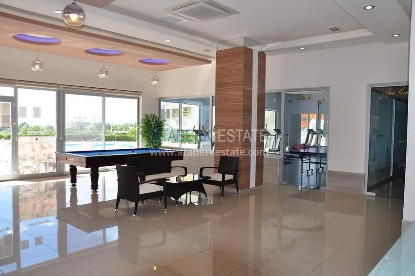 Umeblowany apartament z jedną sypialnią z bonusem od właściciela w kompleksie z prywatną plażą, dzielnica Avsallar — Alanya 18 