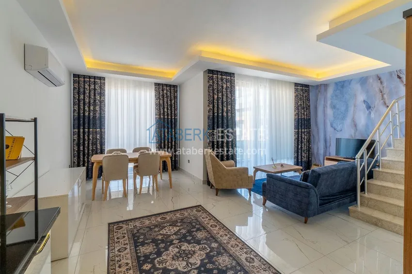 Kupuj  Dwupoziomowy penthouse 2+1 z meblami w obszarze otwartym na zezwolenia na pobyt, centrum Alanya 2 