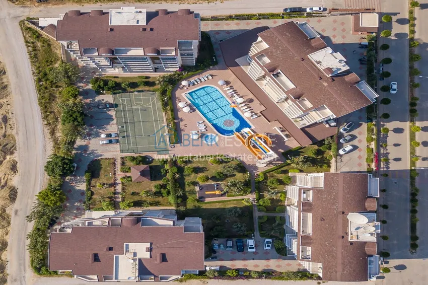 Umeblowany apartament z jedną sypialnią z bonusem od właściciela w kompleksie z prywatną plażą, dzielnica Avsallar — Alanya 29 