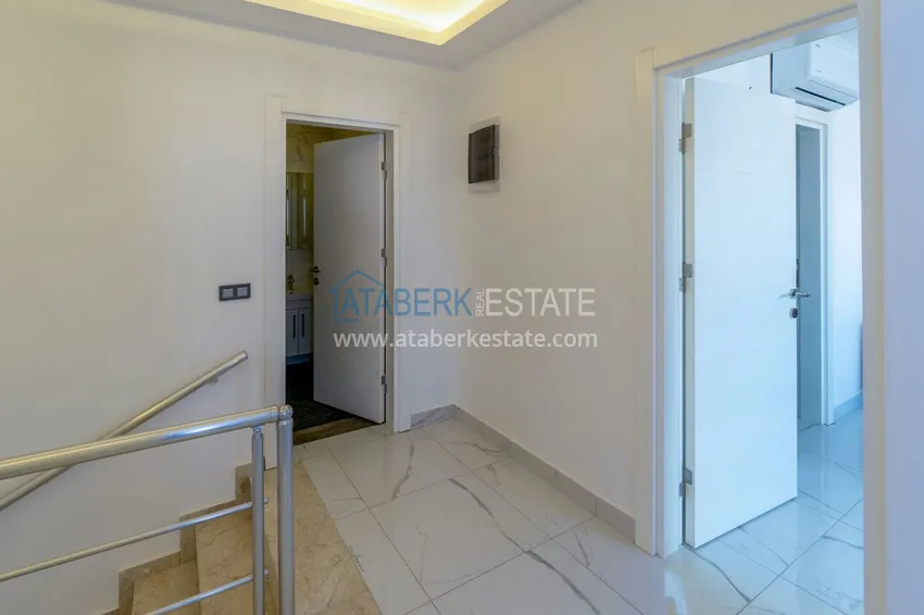 Kupuj  Dwupoziomowy penthouse 2+1 z meblami w obszarze otwartym na zezwolenia na pobyt, centrum Alanya 5 