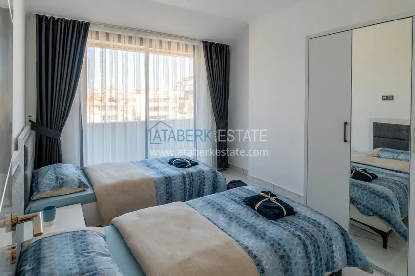 Kupuj  Dwupoziomowy penthouse 2+1 z meblami w obszarze otwartym na zezwolenia na pobyt, centrum Alanya 8 