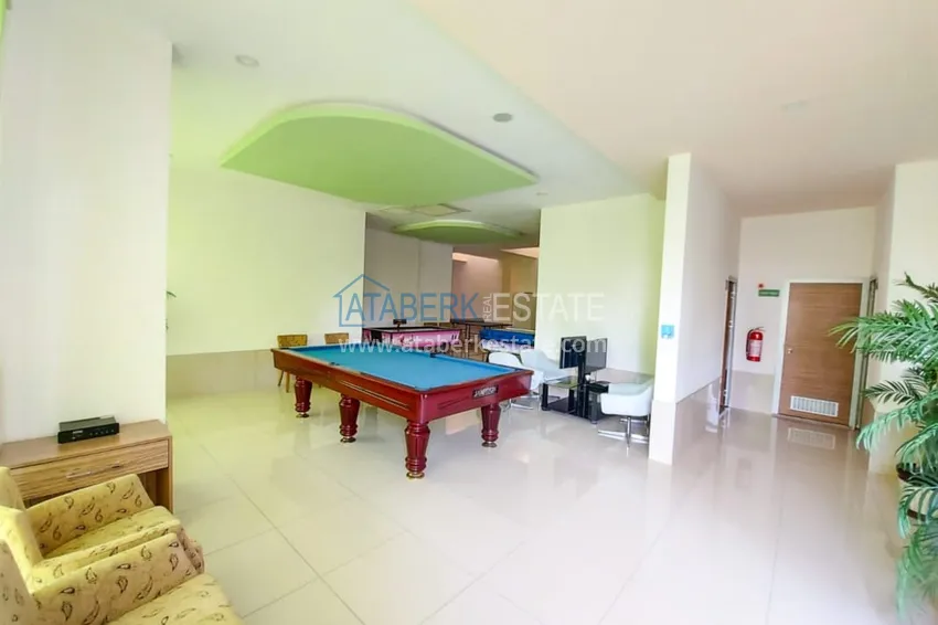 Dwupoziomowy penthouse umeblowany w komfortowej rezydencji - dzielnica Avsallar 18 
