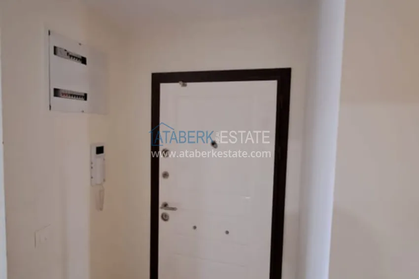 Kupuj  Dwupoziomowy penthouse umeblowany w komfortowej rezydencji - dzielnica Avsallar 1 