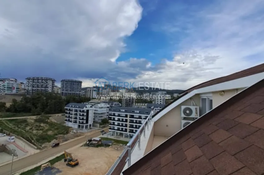 Kupuj  Dwupoziomowy penthouse umeblowany w komfortowej rezydencji - dzielnica Avsallar 30 