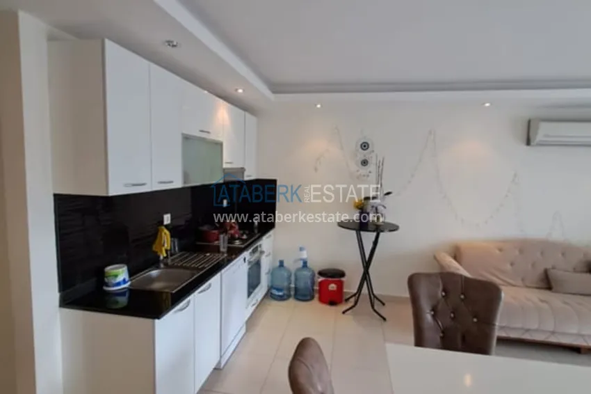 Kupuj  Dwupoziomowy penthouse umeblowany w komfortowej rezydencji - dzielnica Avsallar 3 