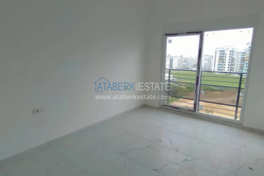 Kupuj  Apartament 1+1 w Avsallar z pięknym wykończeniem w nowym budynku. Nadaje się do wynajmu krótkoterminowego  4 