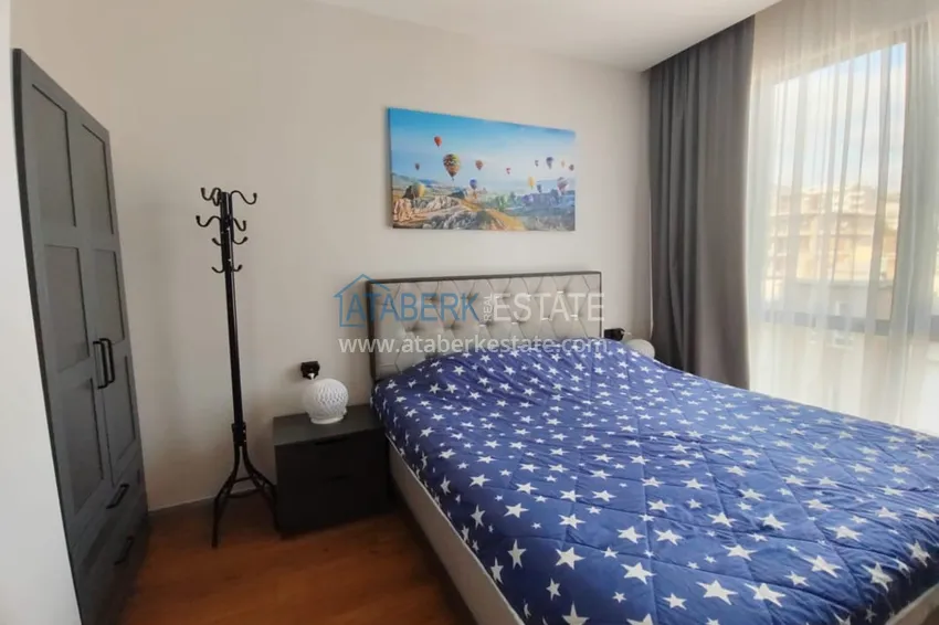 Kupuj  Mieszkanie do wynajęcia w Alanyi w pobliżu plaży Kleopatra w luksusowym kompleksie  5 