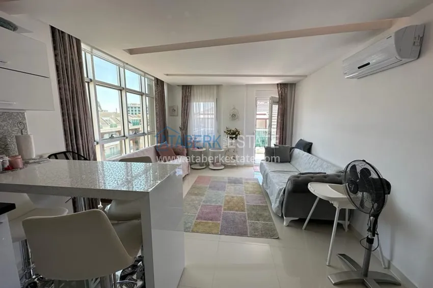 Kupuj  Penthouse 1+1 do wynajęcia w centrum Alanyi w ekskluzywnym kompleksie mieszkalnym  2 