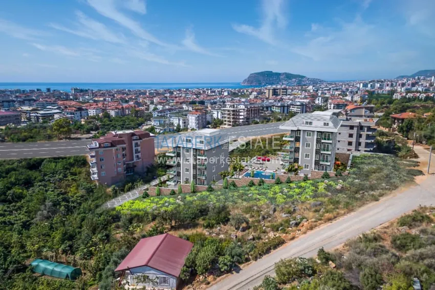 Dwupoziomowy penthouse 2+1 częściowo umeblowany z widokiem na morze, dzielnica Oba - Alanya. Nadaje się do zezwolenia na pobyt! 1 