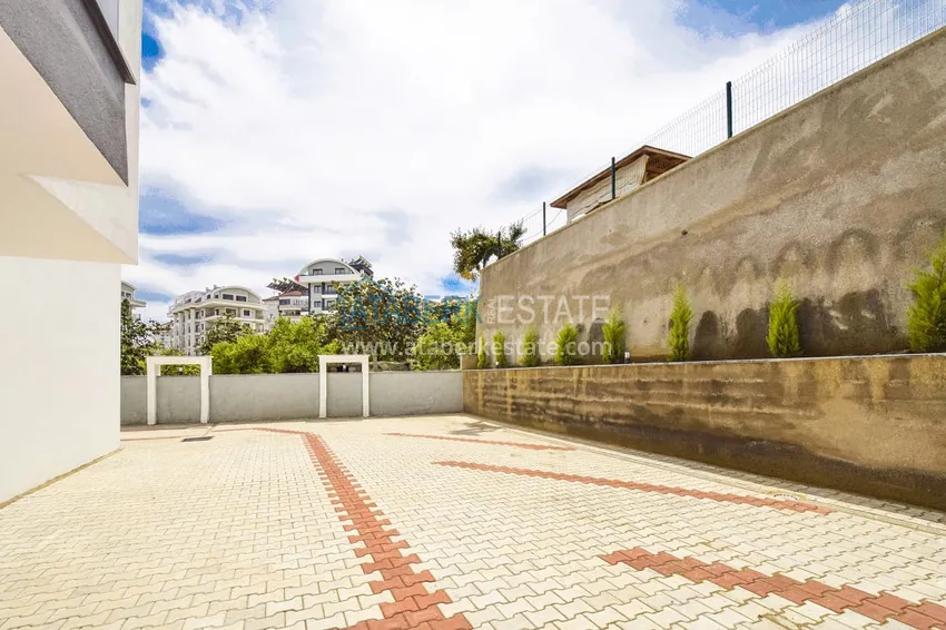 Apartament 1+1 w Alanyi, dzielnica Oba - z nowymi meblami i widokiem na góry  5 