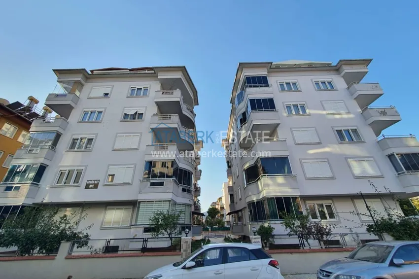 Apartament z 2 sypialniami w Oba z bocznym widokiem na morze  2 