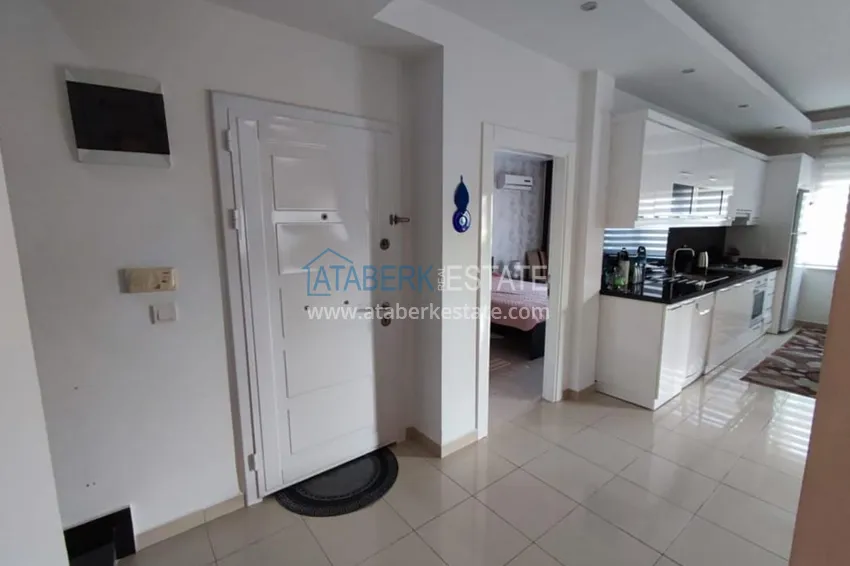 Kupuj  Dwupoziomowy penthouse 5+1 w centrum plaży Alanya Kleopatra 1 