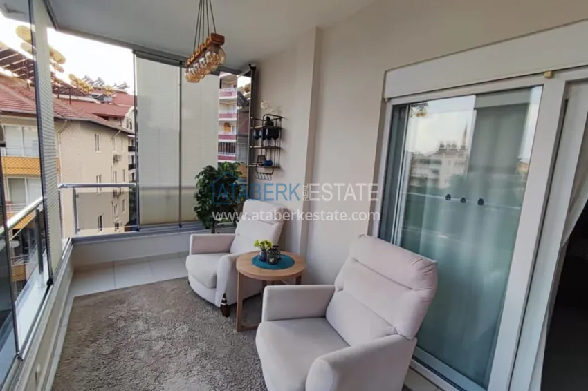 Kupuj  Dwupoziomowy penthouse 5+1 w centrum plaży Alanya Kleopatra 24 