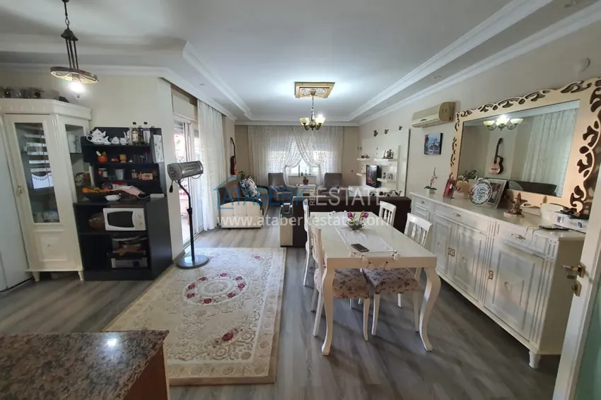 Kupuj  Apartament z 2 sypialniami w Oba z bocznym widokiem na morze  3 