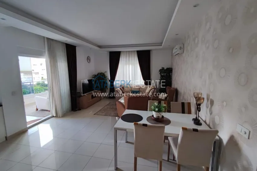 Kupuj  Dwupoziomowy penthouse 5+1 w centrum plaży Alanya Kleopatra 3 