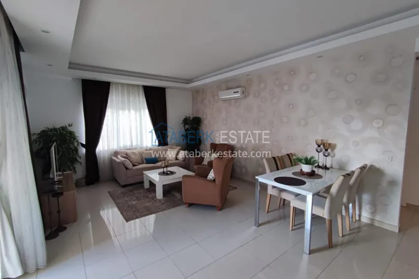 Kupuj  Dwupoziomowy penthouse 5+1 w centrum plaży Alanya Kleopatra 4 