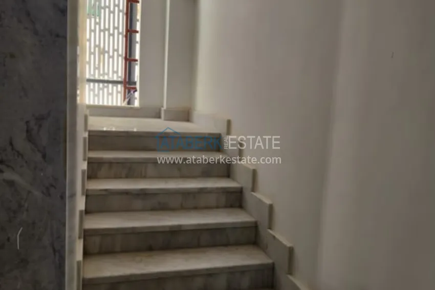 Apartamenty i penthousy z widokiem na morze w nowym kompleksie na pierwszej linii brzegowej 10 