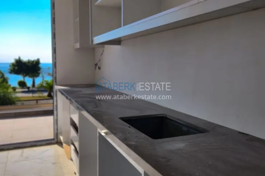 Kupuj  Apartamenty i penthousy z widokiem na morze w nowym kompleksie na pierwszej linii brzegowej 2 