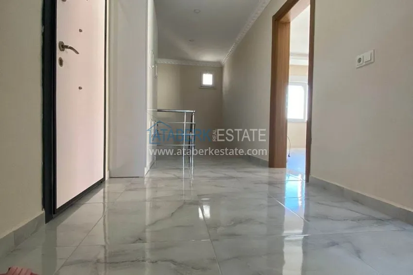 Kupuj  Przestronny dwupoziomowy penthouse z 3 sypialniami i meblami w Gazipasa 1 