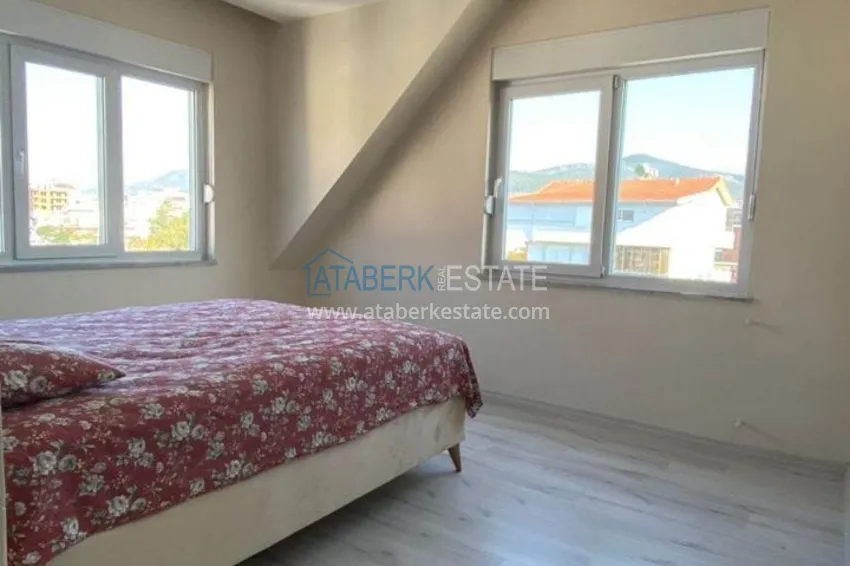 Kupuj  Przestronny dwupoziomowy penthouse z 3 sypialniami i meblami w Gazipasa 14 