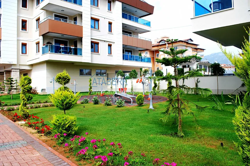 Umeblowany apartament 2+1 z przeszklonym balkonem w prestiżowym kompleksie - Oba, Alanya 11 