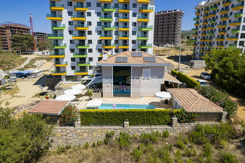 Wolnostojący dwupiętrowy domek pod klucz w dzielnicy Avsallar, Alanya 21 