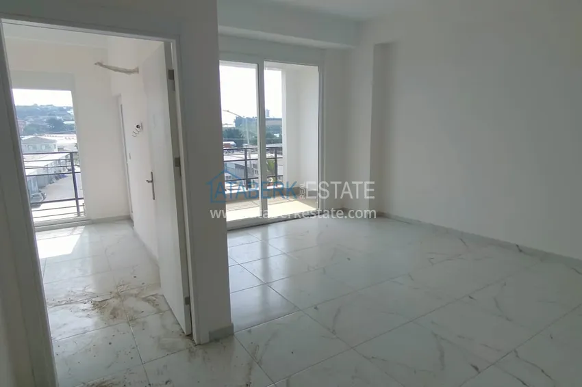 Kupuj  1+1 mieszkanie od właściciela w nowym budynku, dzielnica Avsallar — Alanya. Nadaje się do wynajmu krótkoterminowego  1 
