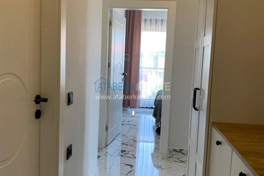 Kupuj  Apartament 1+1 z meblami i widokiem na góry w nowoczesnym kompleksie butikowym, dzielnica Oba — Alanya 2 