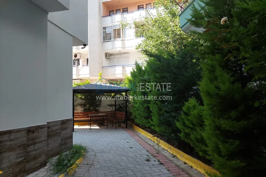 Mieszkanie z jedną sypialnią do wynajęcia w centrum Alanyi, 4 minuty spacerem od plaży Kleopatra  4 